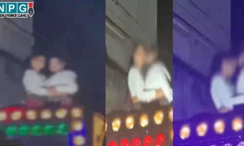 CG News: डीजे के उपर खड़े होगर लड़कियों का Kiss करते वीडियो वायरल, बताया जा रहा रायपुर का...