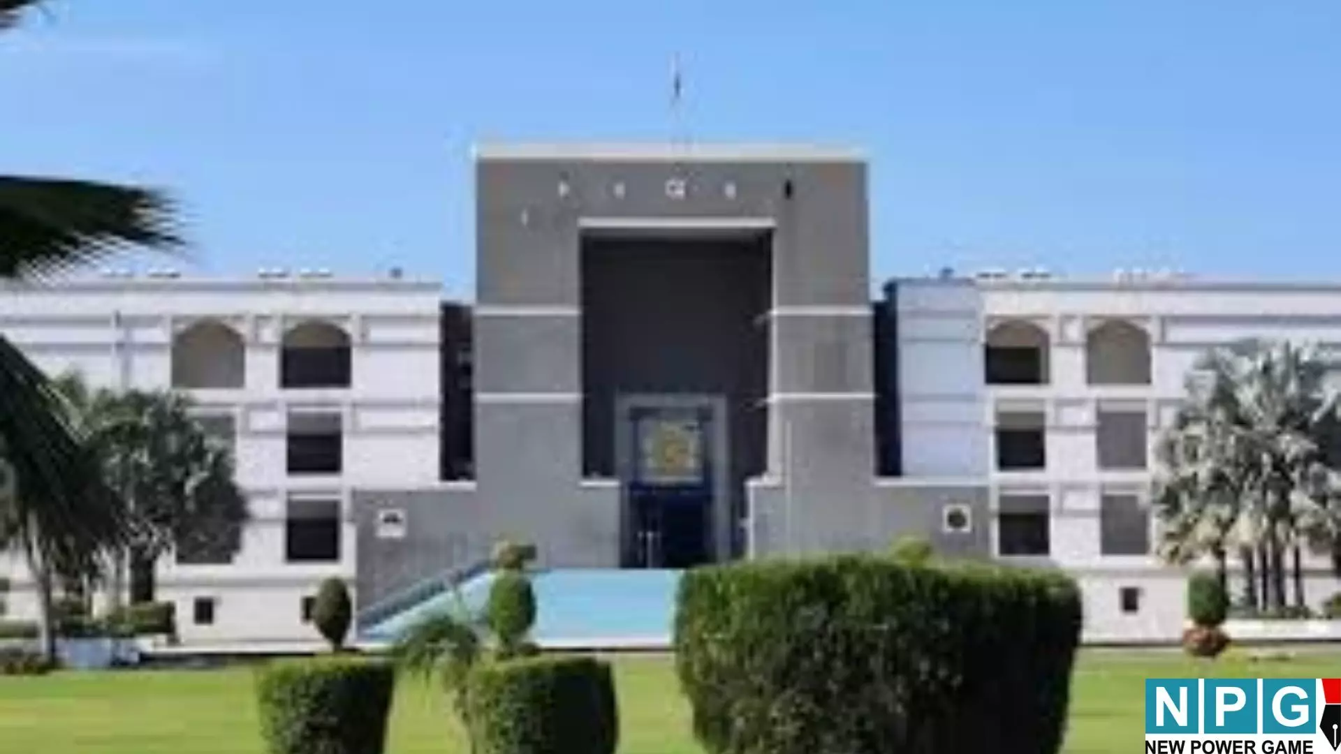 हाईकोर्ट का बड़ा फैसला : पत्नी को 1 थप्पड़ मारना क्रूरता नहीं... जानिए कोर्ट ने किन सबूतों को माना आधार. हाईकोर्ट का बड़ा फैसला : पत्नी को 1 थप्पड़ मारना क्रूरता नहीं... जानिए कोर्ट ने किन सबूतों को माना आधार.