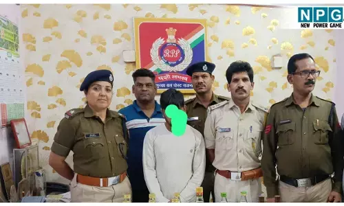 ऑपरेशन सतर्क: अवैध   शराब सहित तस्कर गिरफ्तार, होली पर्व से पहले RPF की बड़ी कार्रवाई