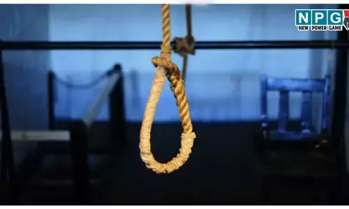 क्राइम न्यूज़: होली खेलने घर से निकला था युवक, फंदे पर लटकती मिली लाश,परिजन जता रहे हत्या की आशंका