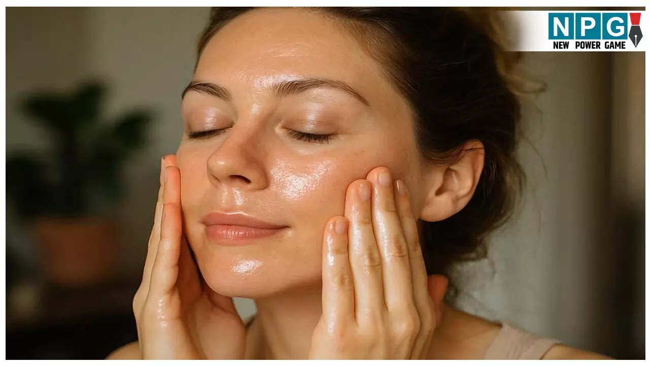 Best Oil For Face massage: ये तीन ऑइल है फेस मसाज के लिए बेस्ट, जाने किसके लिए है कौन सा Best Oil For Face massage: ये तीन ऑइल है फेस मसाज के लिए बेस्ट, जाने किसके लिए है कौन सा