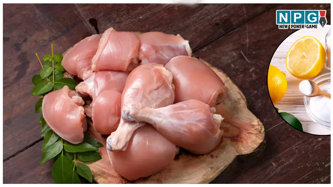 क्या चिकन को धोने से खत्म हो जाते हैं बैक्टीरिया? सच्चाई जानकर रह जाएंगे हैरान। जानिए इसे साफ करने का सही तरीका! क्या चिकन को धोने से खत्म हो जाते हैं बैक्टीरिया? सच्चाई जानकर रह जाएंगे हैरान। जानिए इसे साफ करने का सही तरीका!