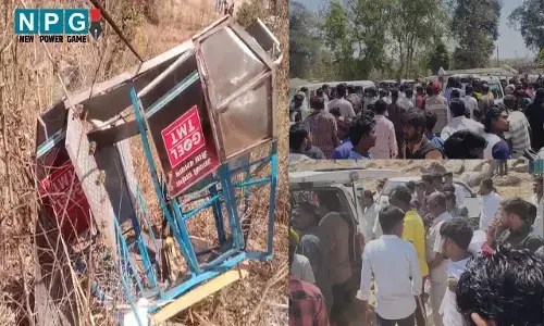 Khallari Temple: खल्लारी मंदिर में बड़ा हादसा, श्रद्धालुओं से भरी रोप-वे का केबल टूटा, नीचे गिरी श्रद्धालुओं से भरी 2 ट्रॉली, 1 की मौत, 18 घायल, 6 गंभीर, मची अफरा-तफरी...