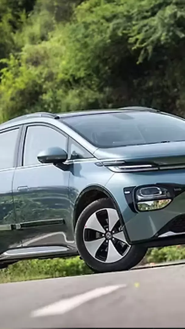 शहरों में बढ़ा इस EV कार का क्रेज! 70% बिक्री से इस Electric Car ने मचाई धूम