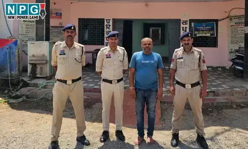 Kabirdham News: धान खरीदी में 70 लाख की हेराफेरी, खरीदी प्रभारी गिरफ्तार... जानिए पूरा मामला