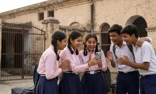 Bihar Board 10th Result 2026: बिहार बोर्ड मैट्रिक में पुष्पांजलि और सबरीन टॉपर, टॉप-10 में 139 छात्र, लिस्ट देखें यहां
