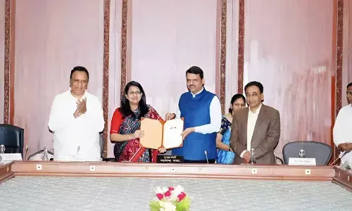 IAS Saumya Sharma: 16 की उम्र में खोई सुनने की क्षमता, बुखार में दिया UPSC मेंस, पहले ही प्रयास में AIR 9...  अब IPS पति के साथ IAS सौम्या शर्मा को मिला ये खास अवार्ड