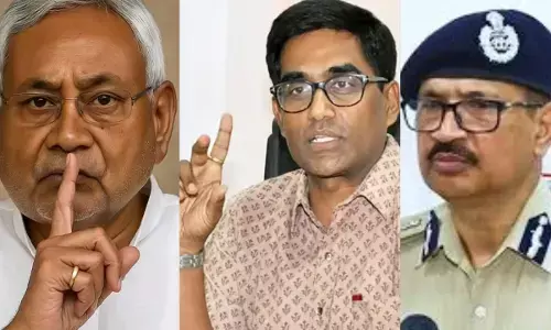 कितने धनवान हैं बिहार के अफसर? जानिए इनकी पत्नी के पास  कितना रुपया और सोना