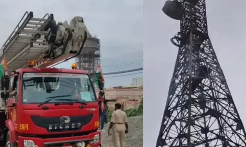 शादी कराओ वरना कूद जाऊंगा…300 फीट ऊंचे मोबाइल टावर पर चढ़ा सनकी आशिक, प्रेमिका को बुलाने की जिद पर अड़ा
