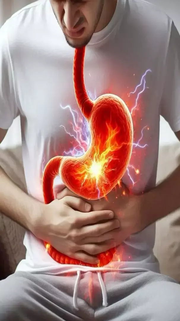 क्यों होता है गर्मियों में पेट में इंफेक्शन? जानिए लक्षण और बचने के उपाय