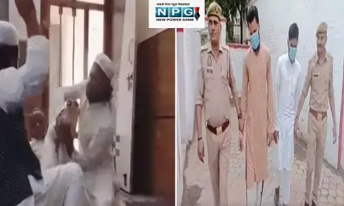 42 सेकंड में बच्चे पर डंडे से 36 वार VIDEO...मदरसे में मासूम से क्रूरता, मौलानाओं ने उल्टा करके बरसाए डंडे