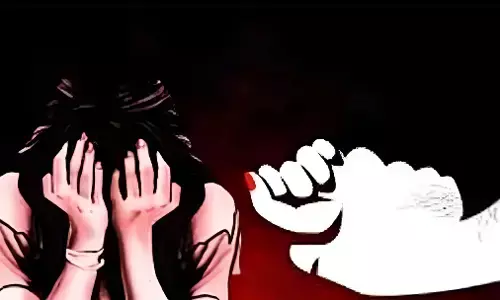 क्राइम अलर्ट: सरकारी आवासीय विद्यालय की 13 साल की छात्रा हुई गर्भवती, आरोपी हेडमास्टर पुलिस हिरासत में, जानिए कैसे हुआ खुलासा?