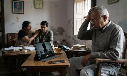 तुम पुलवामा आतंकी हमले में शामिल हो...रिटायर्ड शिक्षक को देशद्रोह में गिरफ्तारी का डर दिखाकर 8 दिन रखा डिजिटल अरेस्ट, लाखों रुपये ठगे