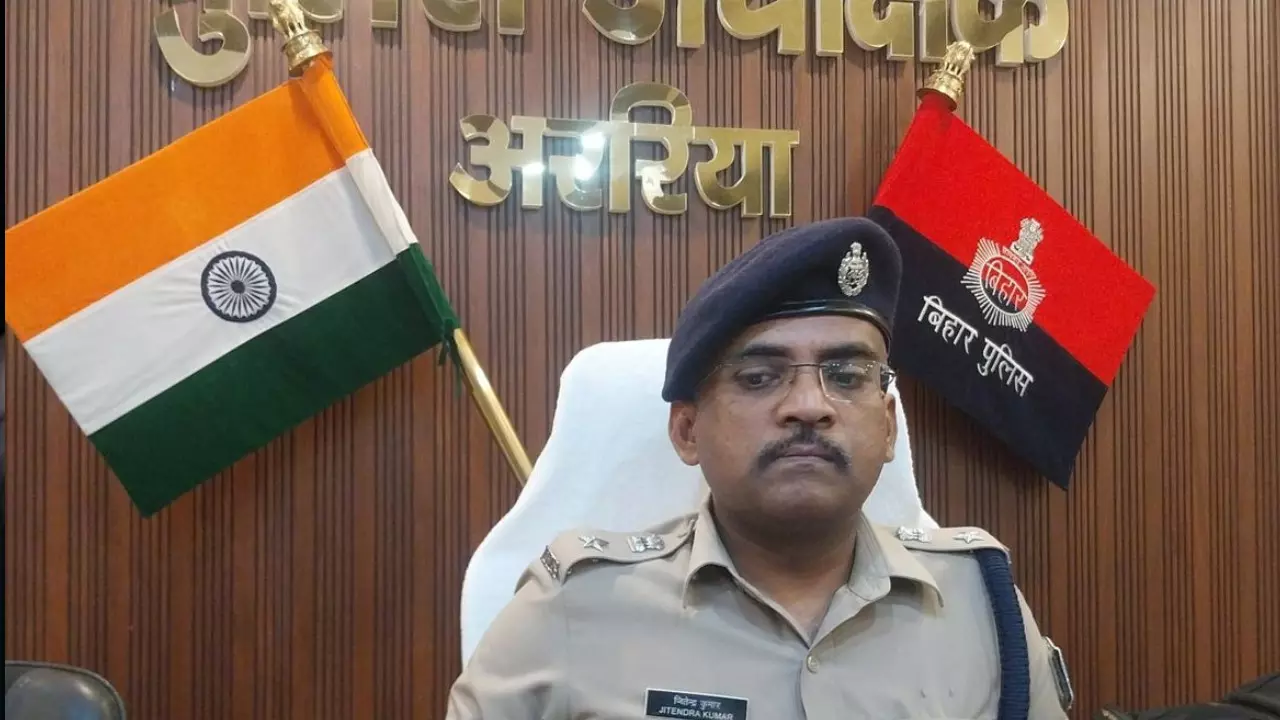 कौन हैं IPS जितेंद्र कुमार? इनकी वजह से क्यों बिहार पुलिस में हड़कंप मचा, जानिए सबकुछ कौन हैं IPS जितेंद्र कुमार? इनकी वजह से क्यों बिहार पुलिस में हड़कंप मचा, जानिए सबकुछ