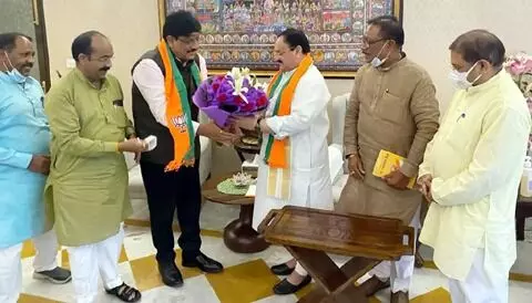 पूर्व IAS जीएस मिश्रा भाजपा में हुए शामिल….प्रदेश अध्यक्ष व सांसदों की मौजूगदी में ली सदस्यता…1994 बैच के थे आईएएस पूर्व IAS जीएस मिश्रा भाजपा में हुए शामिल….प्रदेश अध्यक्ष व सांसदों की मौजूगदी में ली सदस्यता…1994 बैच के थे आईएएस