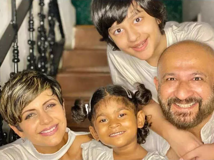 एक्ट्रेस के पति की मौत : एक्ट्रेस मंदिरा बेदी के पति राज कौशल का निधन………दिल का दौरा पड़ने से हुई मौत