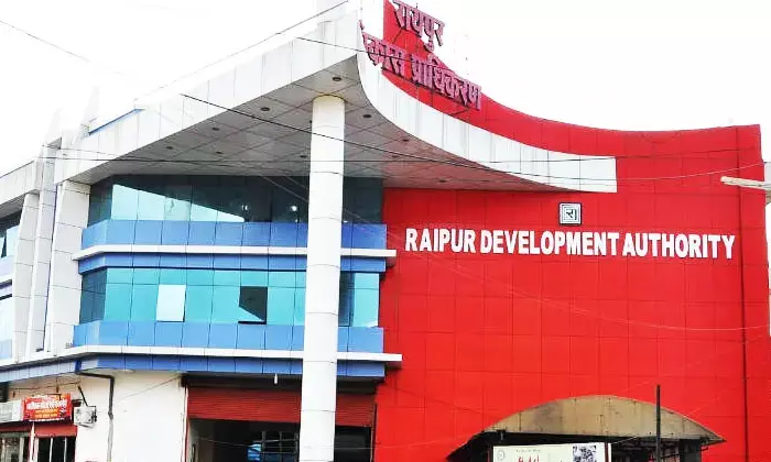 CG ब्रेकिंग : सरकारी दफ्तर में टूटा कोरोना का कहर…. 35 से ज्यादा अब तक मिले कोरोना पॉजेटिव, 2 कर्मचारियों की मौत भी हुई