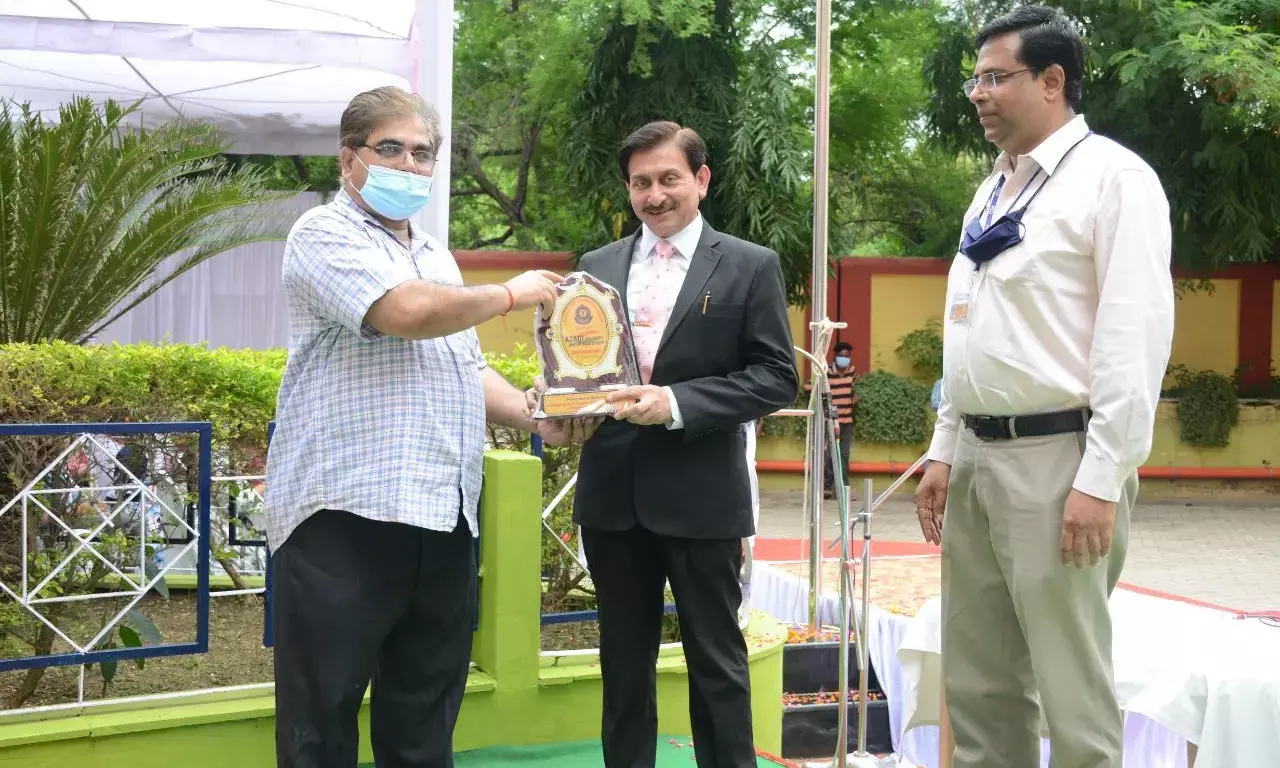 ई-वे बिल और कर भुगतान के अन्य तरीकों को आसान बनाने में फिक्की ने अहम भूमिका निभाई… प्रदीप टण्डन