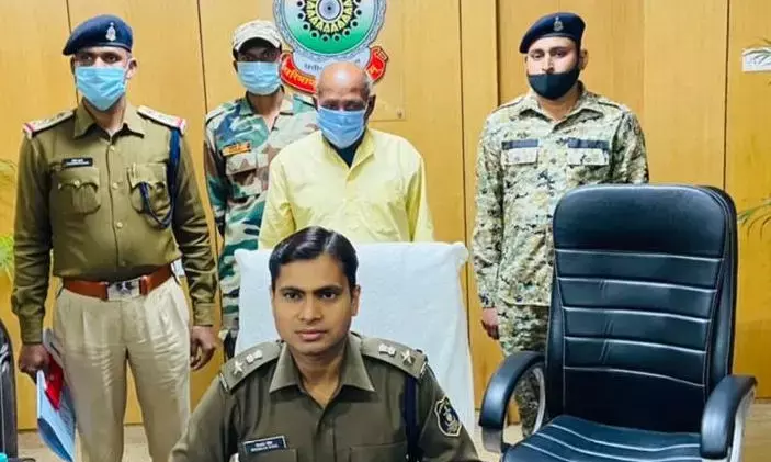 22 लाख का हीरा पकड़ाया…हीरा तस्कर के खिलाफ गरियाबंद पुलिस की बड़ी कार्रवाई, पुलिस ने घेरेबंदी कर तस्कर को पकड़ा