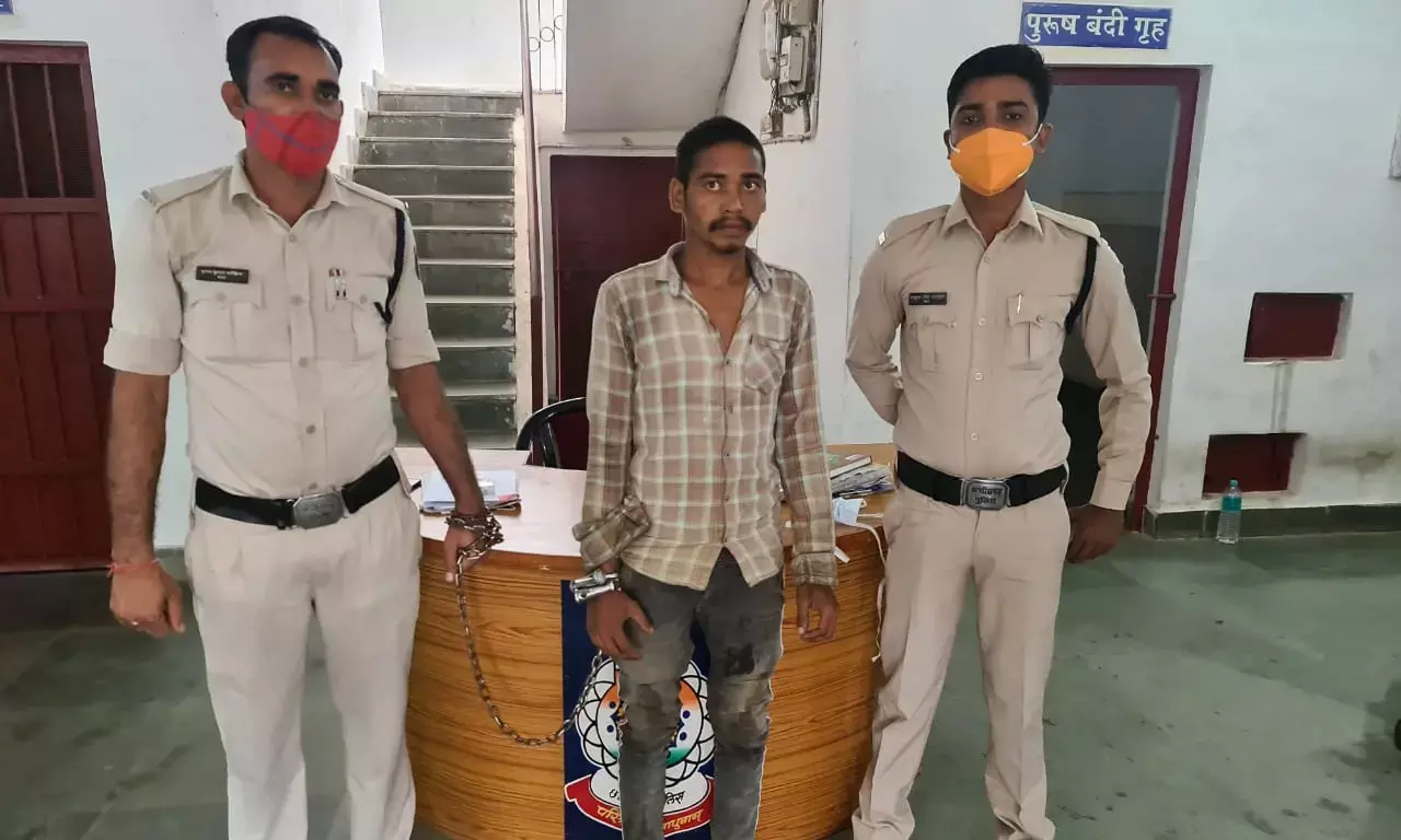 जान की क़ीमत बीस रुपए: शराब के लिए नहीं मिले बीस रुपए तो साथी की कर दी हत्या….