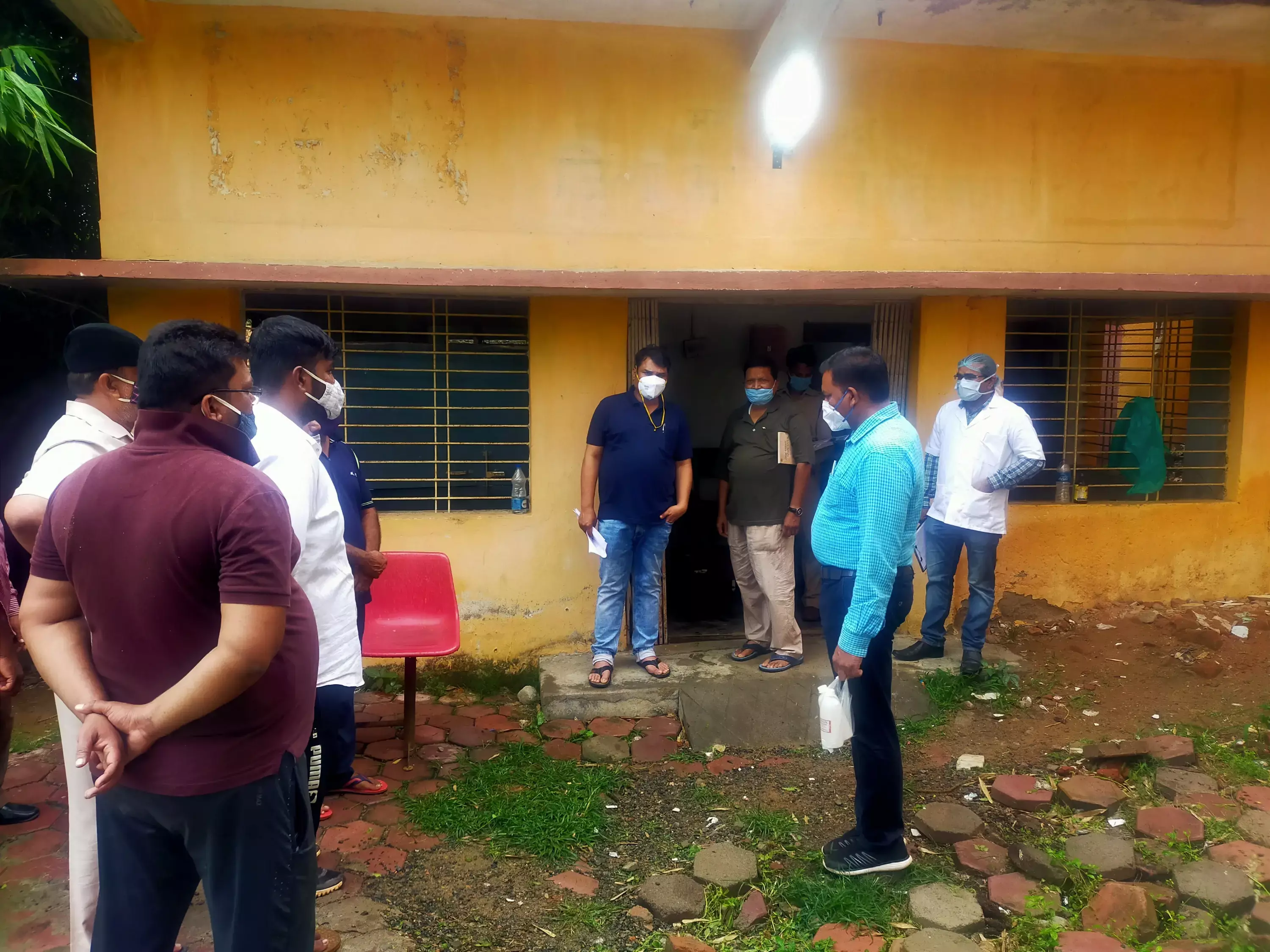 महमूद आलम मौत मामला: पीएम के बाद दूबारा पोस्टमार्टम पर अड़े परिजन.. तीन चिकित्सकों का दल अब से कुछ देर बाद करेगा दूबारा पी॰एम॰.. महमूद आलम मौत मामला: पीएम के बाद दूबारा पोस्टमार्टम पर अड़े परिजन.. तीन चिकित्सकों का दल अब से कुछ देर बाद करेगा दूबारा पी॰एम॰..