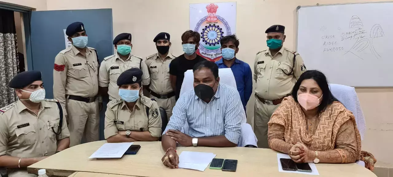 महासमुंद पुलिस को बड़ी सफलता.. दो करोड़ से अधिक क़ीमत का गाँजा बरामद..उड़ीसा से दिल्ली जा रहा ट्रक….. महासमुंद पुलिस को बड़ी सफलता.. दो करोड़ से अधिक क़ीमत का गाँजा बरामद..उड़ीसा से दिल्ली जा रहा ट्रक…..