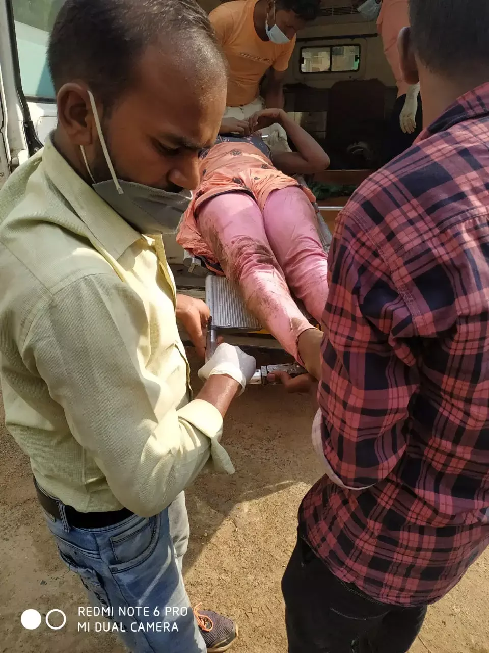 CG में दर्दनाक सड़क हादसे में 6 की मौत, बारात से लौट रही पिकअप को ट्रक ने मारी जोरदार टक्कर…छह की मौत, 20 से ज्यादा बाराती घायल