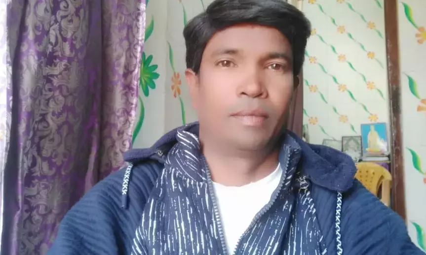 ट्रांसफर पर बैन.. फिर भी डीईओ ने सप्ताह में दो बार कर दिया विकलांग शिक्षक का तबादला…  