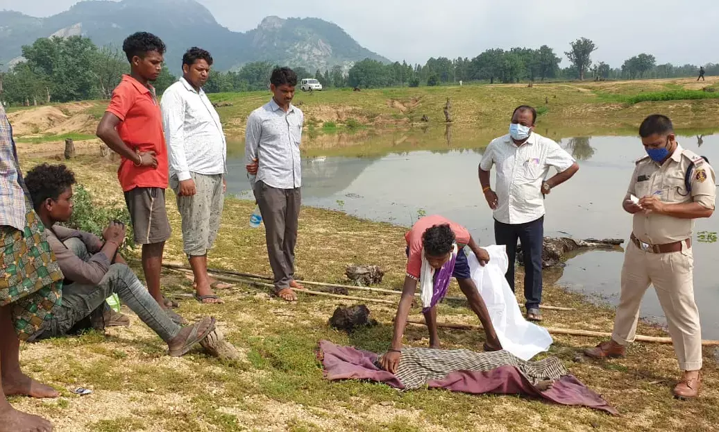 गाज बनकर आई मौत*: बांध में नहाने गए चार मासूमों की अकाल मौत.. नहाते वक्त डेम में गिर गई गाज.. मृतकों में दो सगे भाई बहन