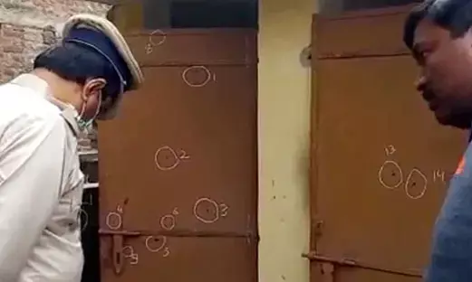 बौखलाये जवान ने थाने में की अंधाधुंध फायरिंग…. जवानों ने नक्सली हमला समझकर अपने ही साथी को भून डाला…. ये थी जवान के नाराजगी की वजह