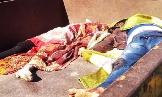 पहले गर्लफ्रेंड को मारी गोली, फिर खुद को भी कर लिया शूट… सरफिरे आशिक ने प्रेमिका के घर खेला खूनी खेल…. दोनों की मौके पर ही मौत