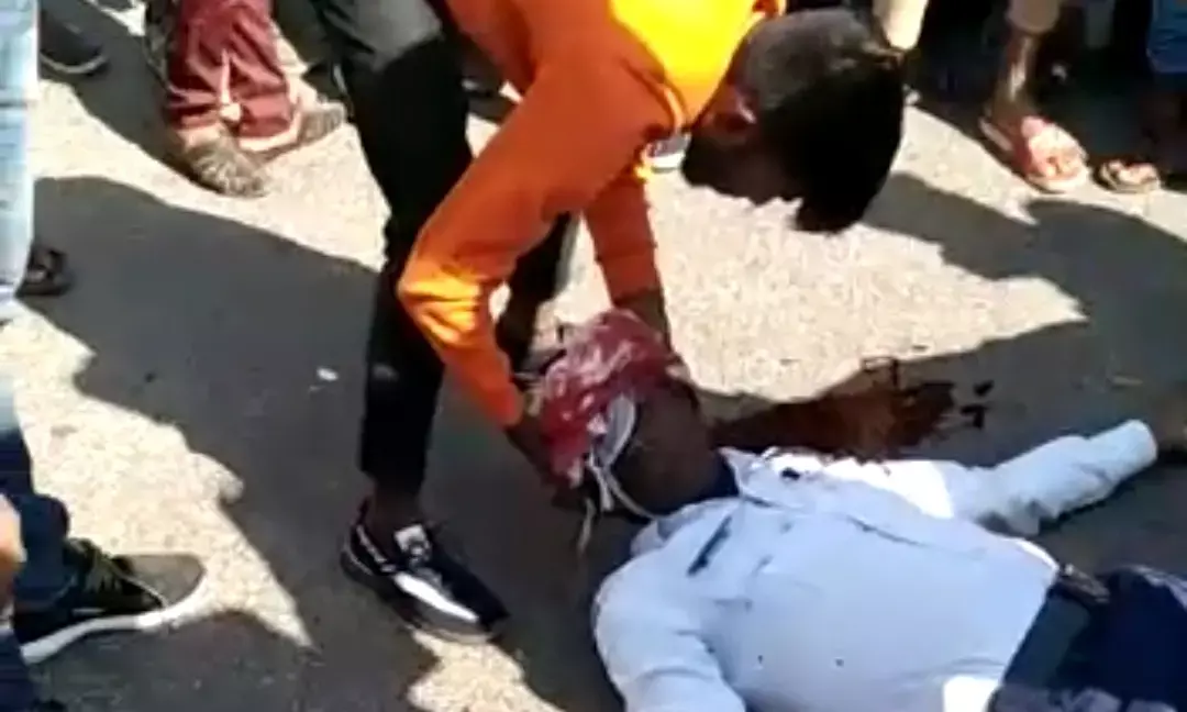 NSUI की रैली के दौरान बड़ा हादसा, तेज रफ्तार कार ने ट्रैफिक जवान को रौंदा….