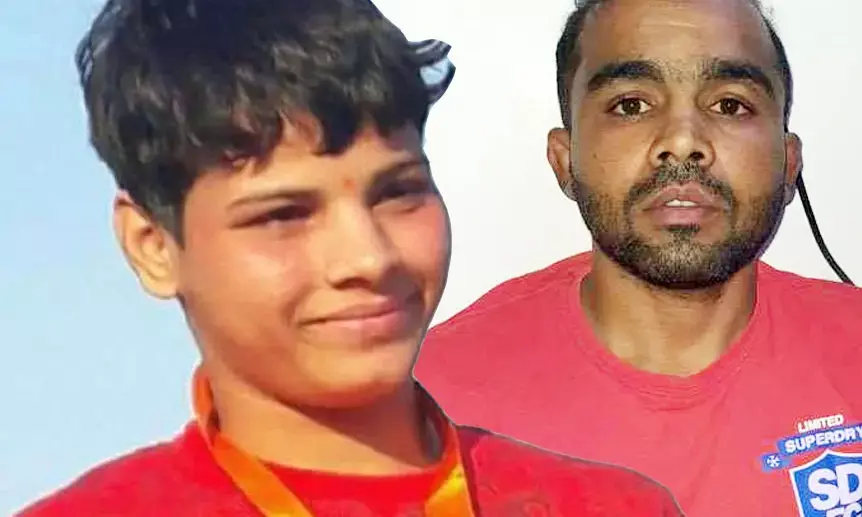 हत्यारा कोच गिरफ्तार : 3 कोच व 2 महिला पहलवान को किया था गोलियों से छलनी….आज ही पुलिस ने किया मोस्ट वांटेड घोषित….1 लाख था ईनाम