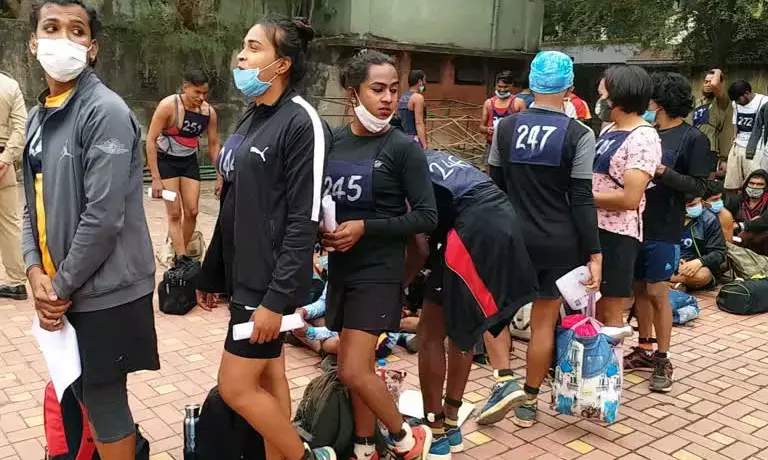 पुलिस भर्ती : किन्नर पहली बार खाकी वर्दी में आयेंगे नजर …..प्रदेश में इस बार 15 किन्नरों का कांस्टेबल भर्ती में हुआ सेलेक्शन…सबसे ज्यादा रायपुर में