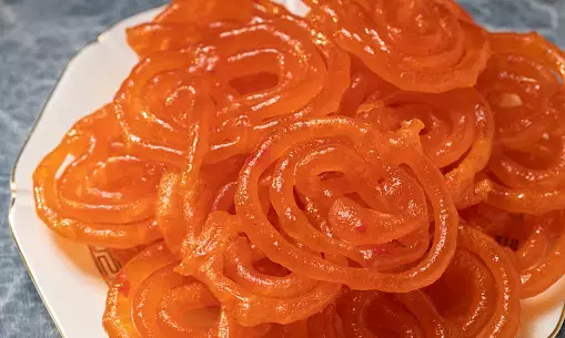 IPS का छलका दर्द- बीवी जलेबी नहीं खाने देती……पत्‍नी बोली- आज आप घर आओ!….. स्पेशल डीजी आरके विज ने ली चुटकी..