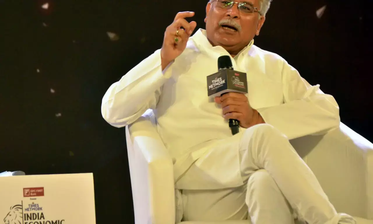 मुख्यमंत्री भूपेश बघेल ने कहा- ग्रामीण अर्थव्यवस्था को सुदृढ़ करने पर ही देश और राज्य में आर्थिक सुधार और बुनियादी बदलाव संभव