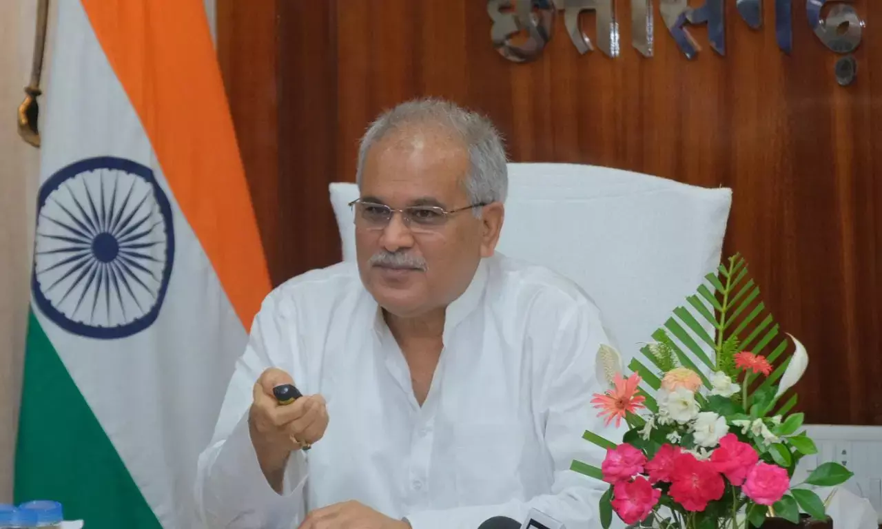 भतीजा -भतीजी के रंग मा रंगा गे भूपेश कका….पहली बार लोकवाणी में बच्चों-बच्चियों को भतीजा-भतीजी कहकर किया संबोधित….विकास कार्य के सौगात कार्यक्रम में भी छाये रहे भूपेश कका