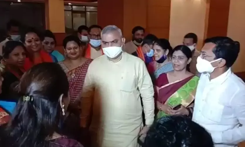 भाजपा समीक्षा बैठक युवा मोर्चा फिर सवालों के घेरे में.. शिव प्रकाश का सवाल – “कहाँ है कार्यकारिणी.. भाजयुमो की सक्रियता क्यों नहीं दिखती”