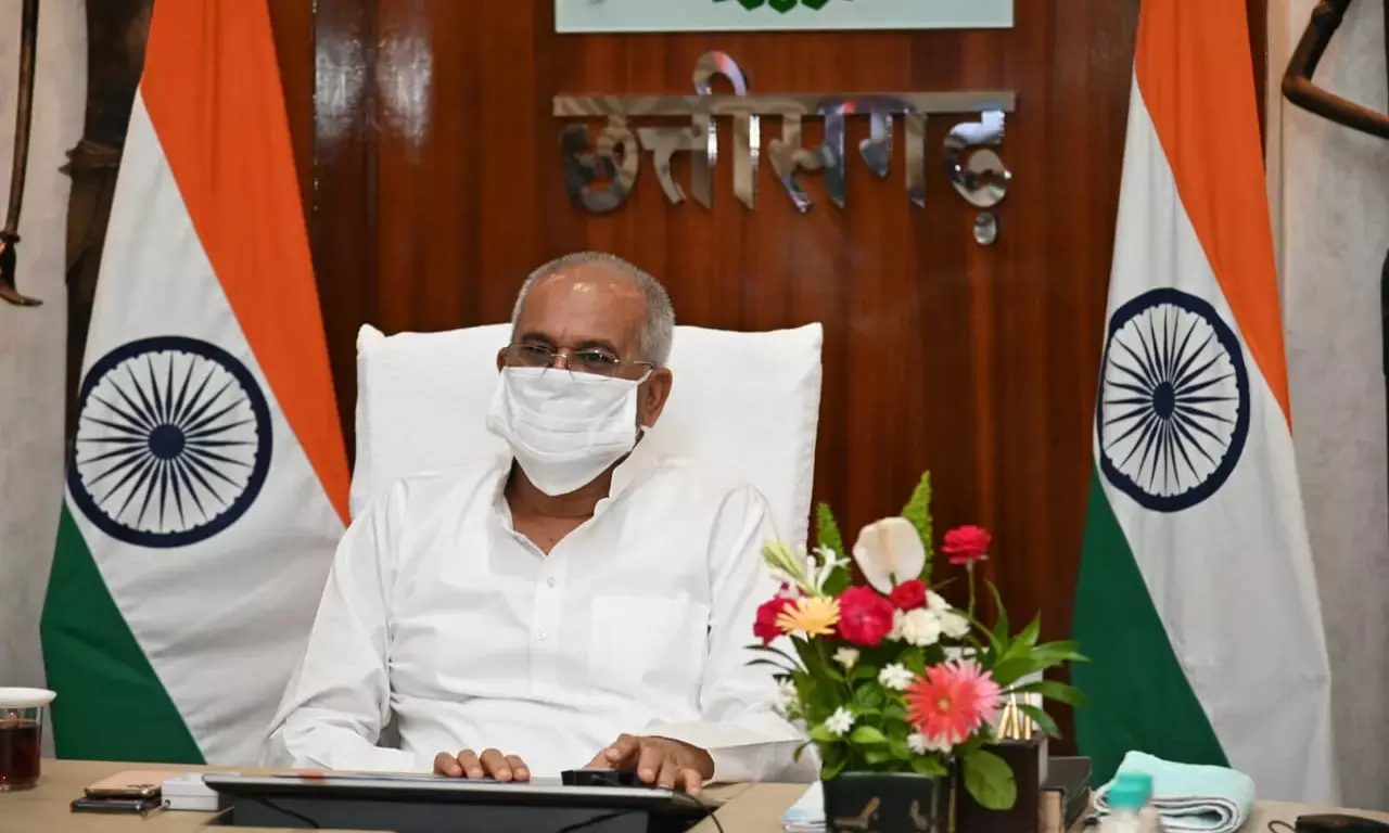 जीवन से बढ़कर कुछ नहीं, सावधानी बरतना जरूरी… मुख्यमंत्री भूपेश बोले-  राज्य में अब संभलने लगी है कोरोना संक्रमण की स्थिति