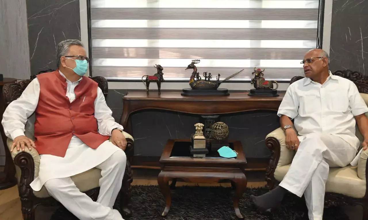 चाय पर चर्चा:  अरसे बाद हुई मुलाक़ात.. डॉ रमन सिंह और राज्यपाल रमेश बैस की.. बोले डॉ रमन – “राज्यपाल जी के घर चाय पीने गया था”