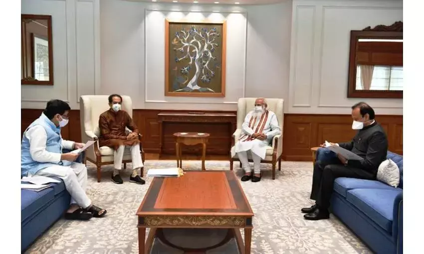 उफ!ये मोहब्बत : भाजपा शिवसेना के मोहब्बत भरे बोल..भाजपा बोली – शिवसेना दुश्मन नही..शिवसेना बोली -भाजपा और हम भारत पाकिस्तान नही