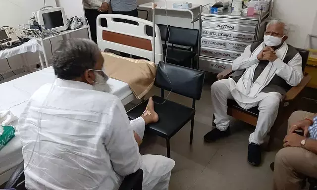 गृहमंत्री की तबीयत गंभीर : आक्सीजन लेवल हुआ डाउन, इमरजेंसी वार्ड में कराया गया भर्ती …. डाक्टरों की टीम लगातार कर रही है मॉनिटरिंग