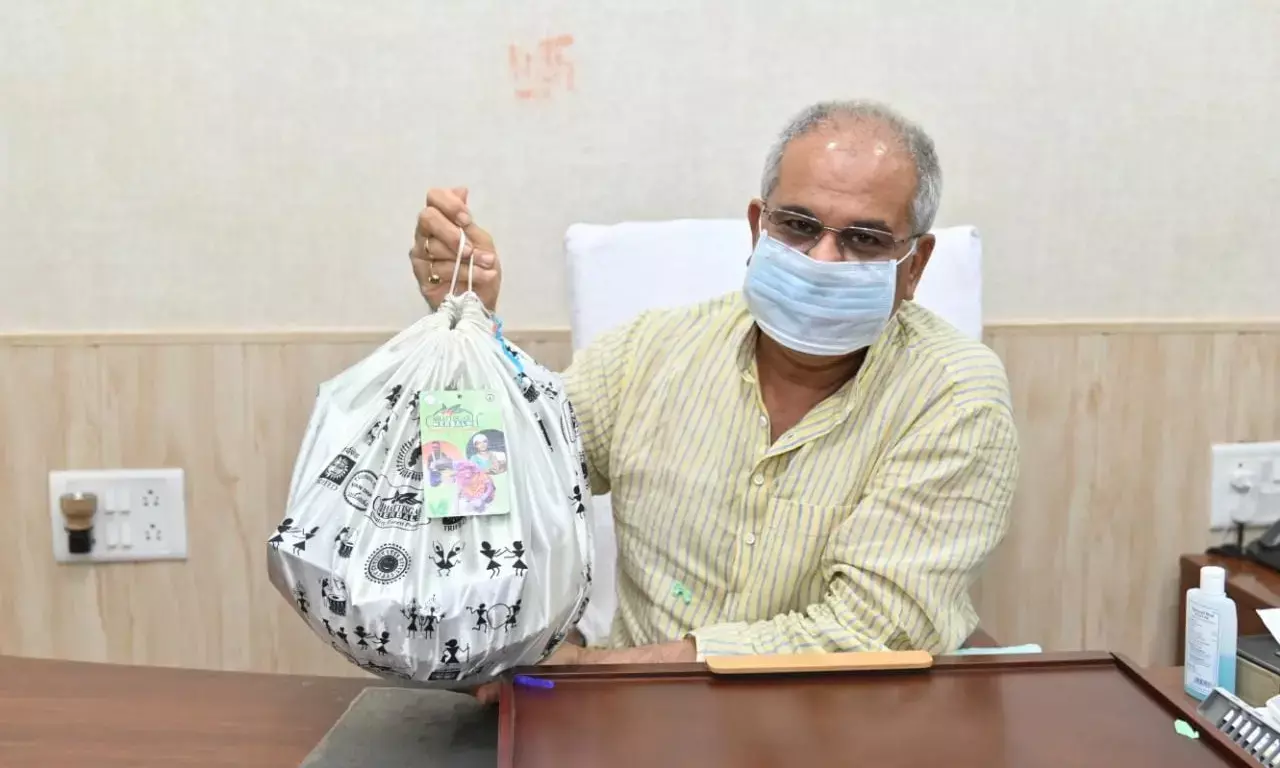 अंतरराष्ट्रीय योग दिवस पर दुनियाभर में बंटेगा छत्तीसगढ़ का ’कोविड कवच’… इम्युनिटी बूस्टर के तौर पर राज्य के हर्बल उत्पादों के गिफ्ट हैं पर दूतावासों में बांटे जाएंगे