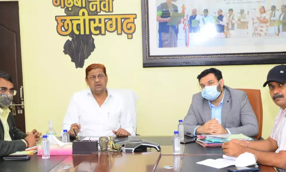 नवीन मेक व मॉडल का अनुमोदन तथा वाहन डीलर्स के निलंबित व्यवसाय प्रमाण पत्रों की अपील का हो त्वरित निराकरण… परिवहन मंत्री अकबर