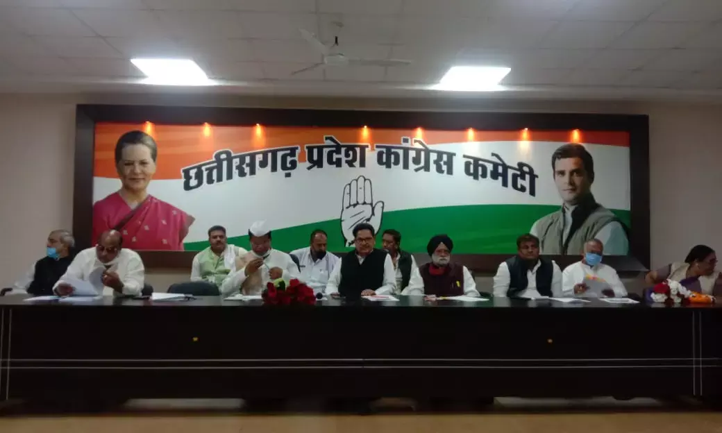 सत्ता और संगठन के समन्वय पर कांग्रेस में बड़ी बैठक….. राहुल गांधी को अध्यक्ष बनाने का CM भूपेश ने रखा प्रस्ताव…..मंत्रियों ने दिये विभागों के प्रजेंटेशन