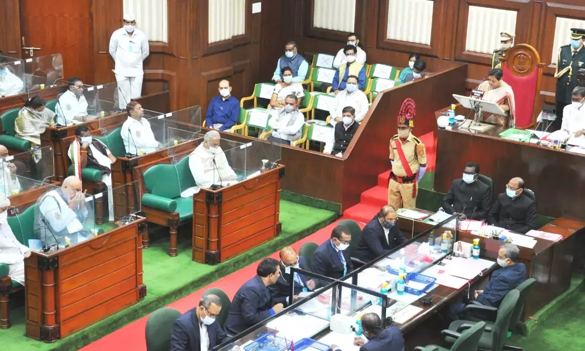 राज्यपाल के अभिभाषण के साथ शुरू हुआ विधानसभा का बजट सत्र… सभी मोर्चों पर खरी उतरी मेरी सरकार, कोरोना काल में भी अनेक क्षेत्रों में हासिल की नई उपलब्धियां