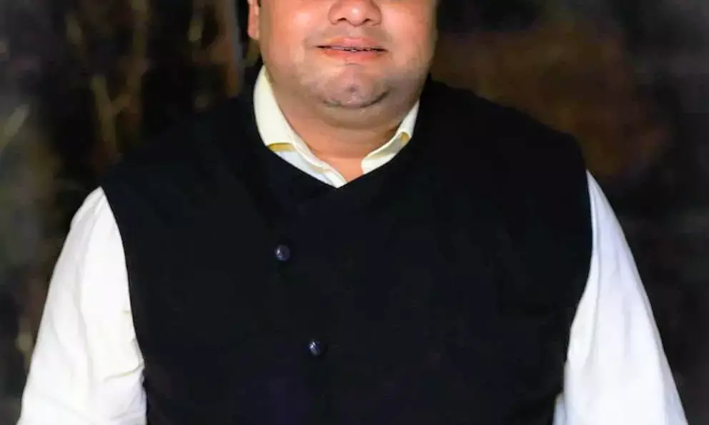 सब्जी मंडी और बाजारों में हो रही है, कोरोना के सरकारी नियमों का उल्लंघन, प्रशासन मौन, अब जनता को लेनी होगी जिम्मेदारी….