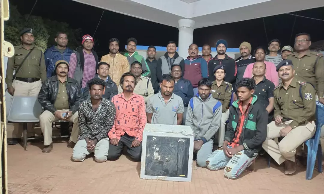 शराब दुकान से रुपयों से भरी तिजोरी पार: 5 आरोपी पकड़ाए…24 घंटे के अंदर पुलिस ने सभी आरोपी को ऐसे धर दबोचा…