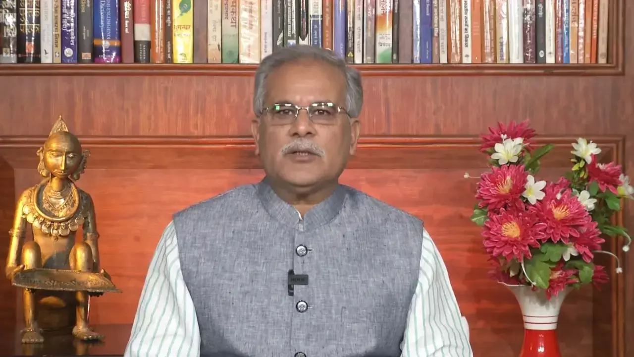 अनूठी योजनाः भूमिहीन कृषि मजदूर परिवारों के लिए न्याय योजना शुरू, हर साल मिलेंगे छह हजार रुपए, सीएम भूपेश बोले, छत्तीसगढ़ देश का पहला राज्य जिसने भूमिहीन मजदूरों के लिए अनुदान योजना प्रारंभ किया