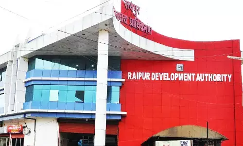 CG ब्रेकिंग : सरकारी दफ्तर में टूटा कोरोना का कहर…. 35 से ज्यादा अब तक मिले कोरोना पॉजेटिव, 2 कर्मचारियों की मौत भी हुई